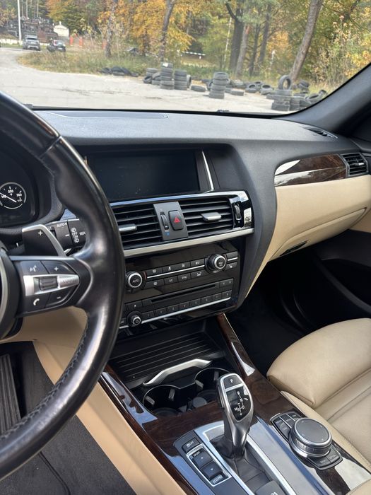 BMW X3 2017року 2.0 бензин