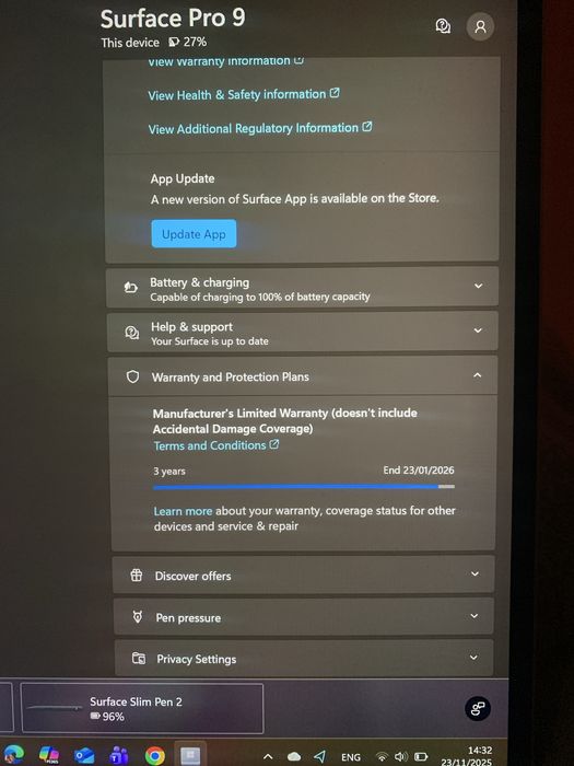 Microsoft Surface Pro 9 + Teclado + Caneta Surface | i5