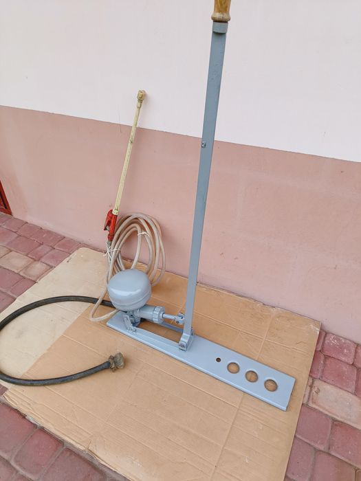 Pompka do malowania ścian, jak nowa