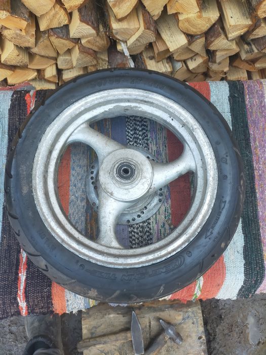 Колеса на скутер r10 та r12. Резина та диски . Моторозборка. Запчаст.