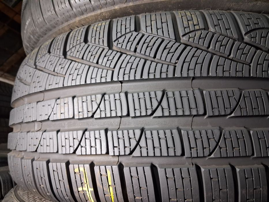 245/45 19 Pirelli winter sottozero 2 резина зимова