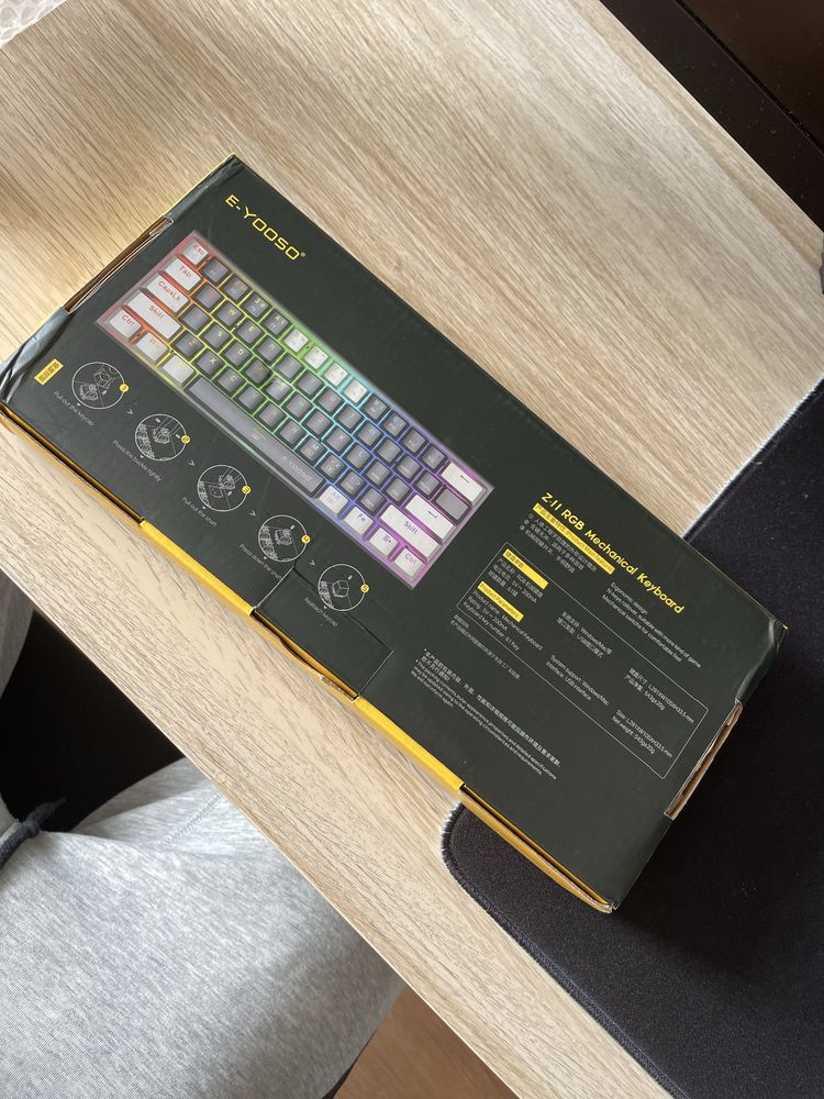 Klawiatura mechaniczna EYOOOSE Z11 RGB