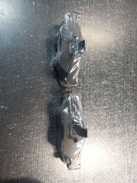 Klocek klocki kpl. tył MERCEDES G (W463), SPRINTER 2-T B901, B902 3T B903 4-T  B904  VW LT 28-35 I