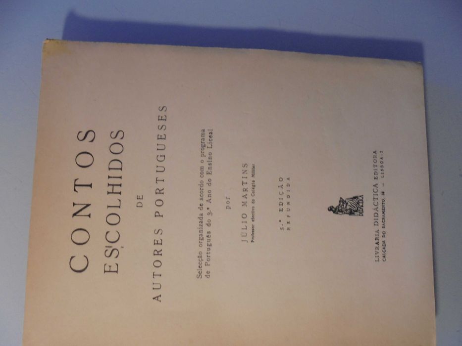 Contos Escolhidos de Autores Portugueses