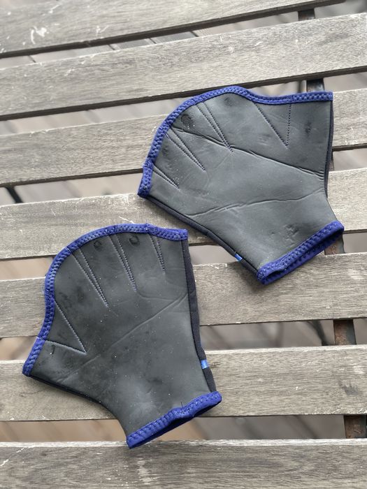 Par de luvas natação / hidroginástica