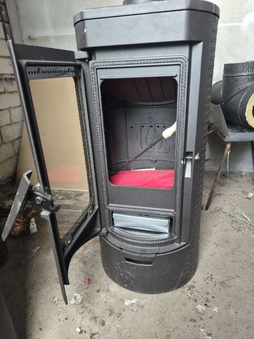 Піч-камін plamen tara