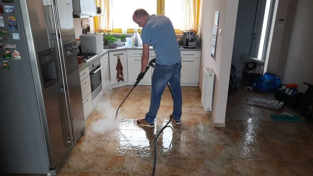 Pranie tapicerki, dywanów. Czyszczenie posadzek, Piaseczno i okolice.