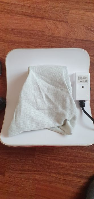 Витяжка для манікюрного столу