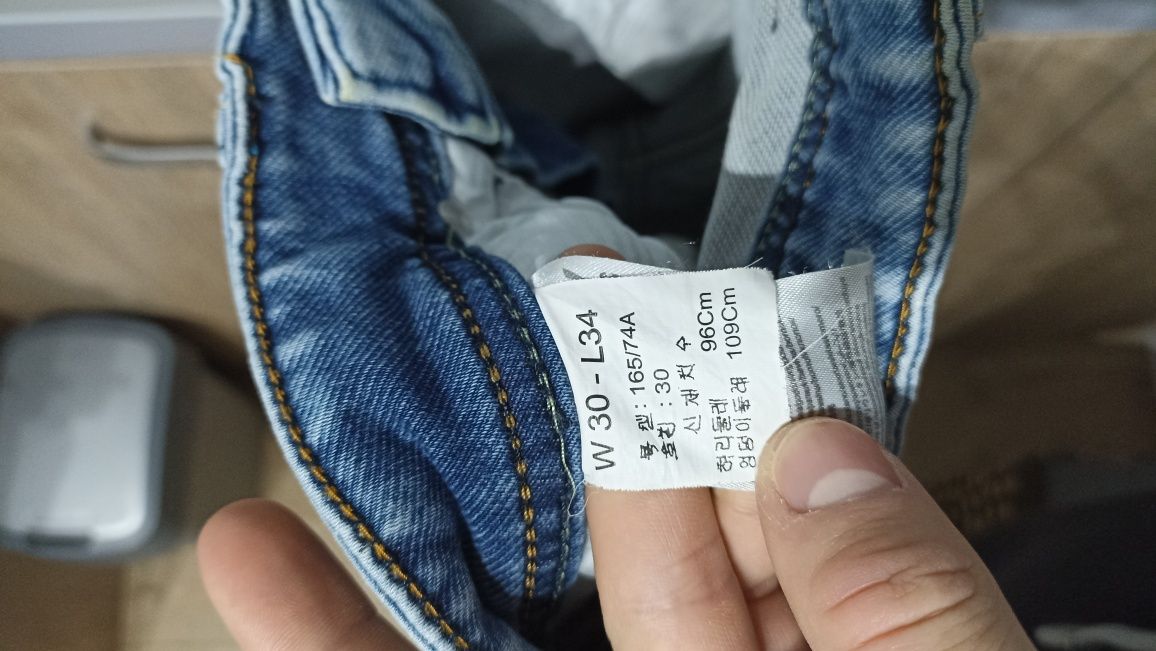 Jeansy granatowe męskie slim fit Tommy Hilfiger X Mercedes