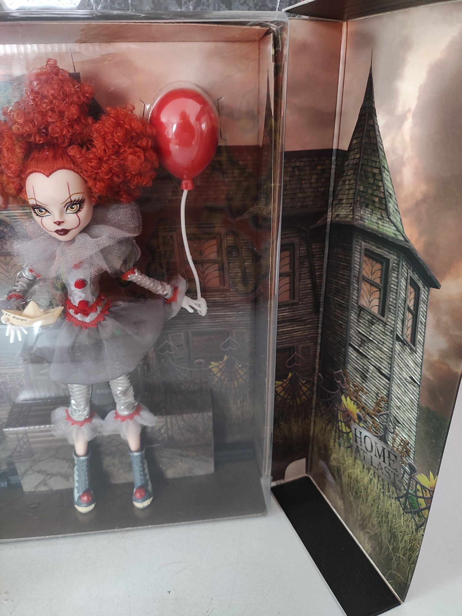 Monster High Pennywise collector skullector