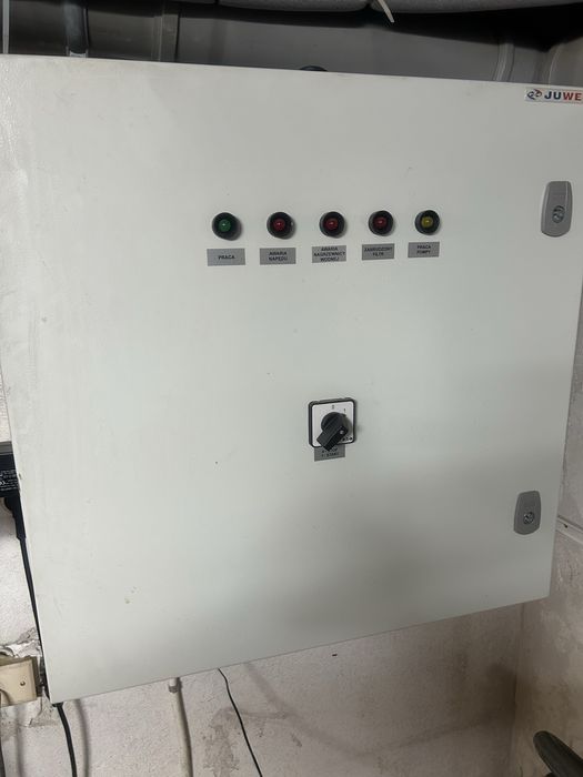 Centrala wentylacyjna z nagrzewnica Juwent wraz ze sterowniem.