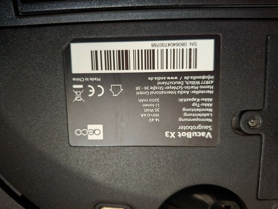 Odkurzacz automatyczny AECO VacuBot X3