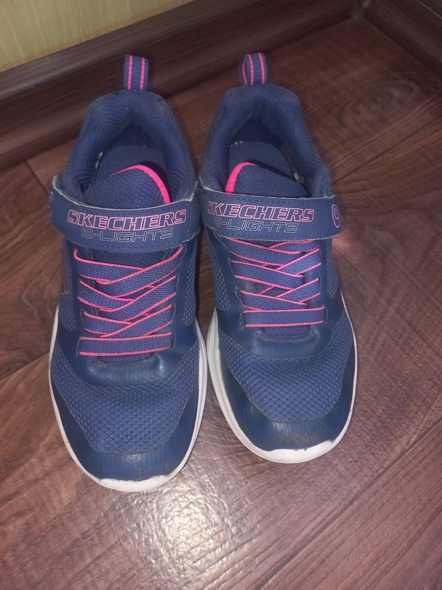 Кроссовки детские  Sketchers р. 29