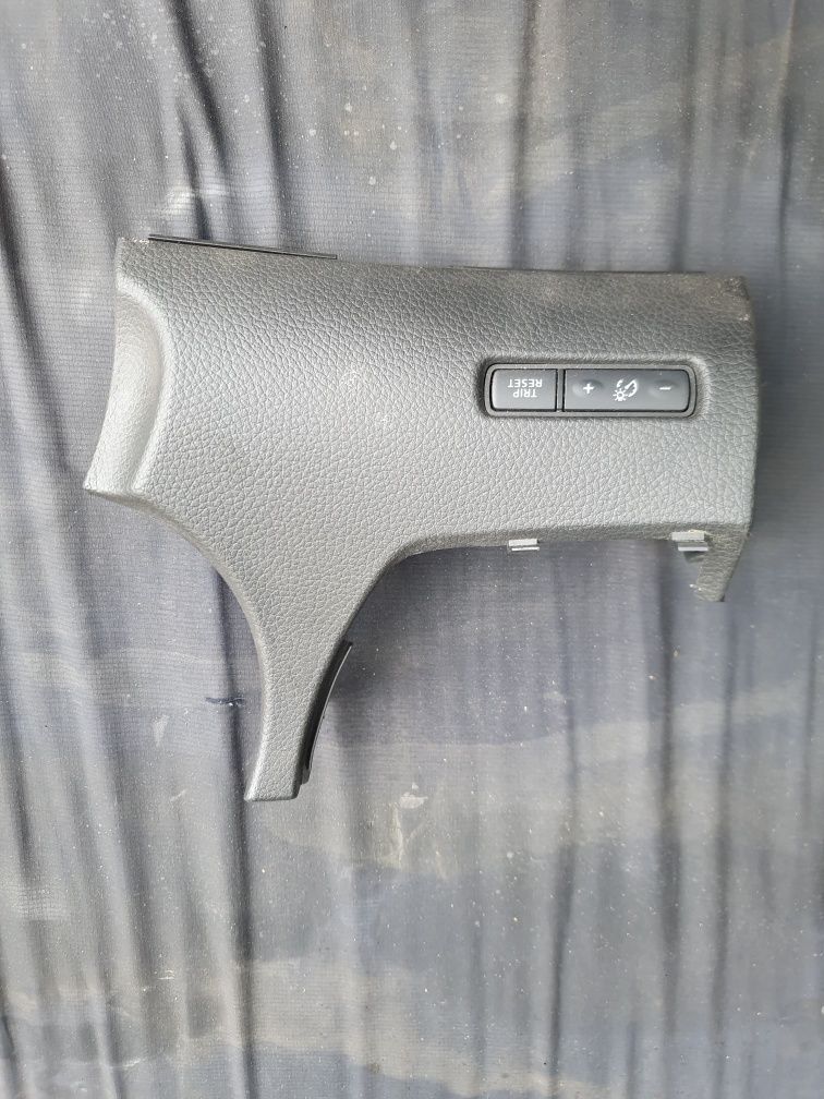 Elementy, plastiki, kratki deski rozdzielczej Nissan qashqai j11