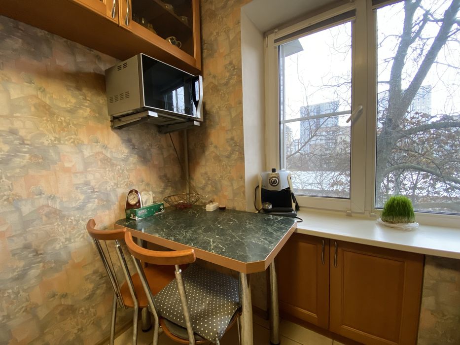 Пр Науки/ Гагарина 3 рн Сильпо нагорка центр