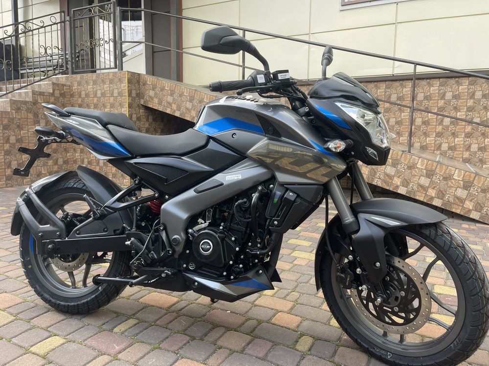 Мотоцикл Bajaj Pulsar NS 200 UG 2023