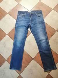 Wrangler Greensboro spodnie jeans W33 l32