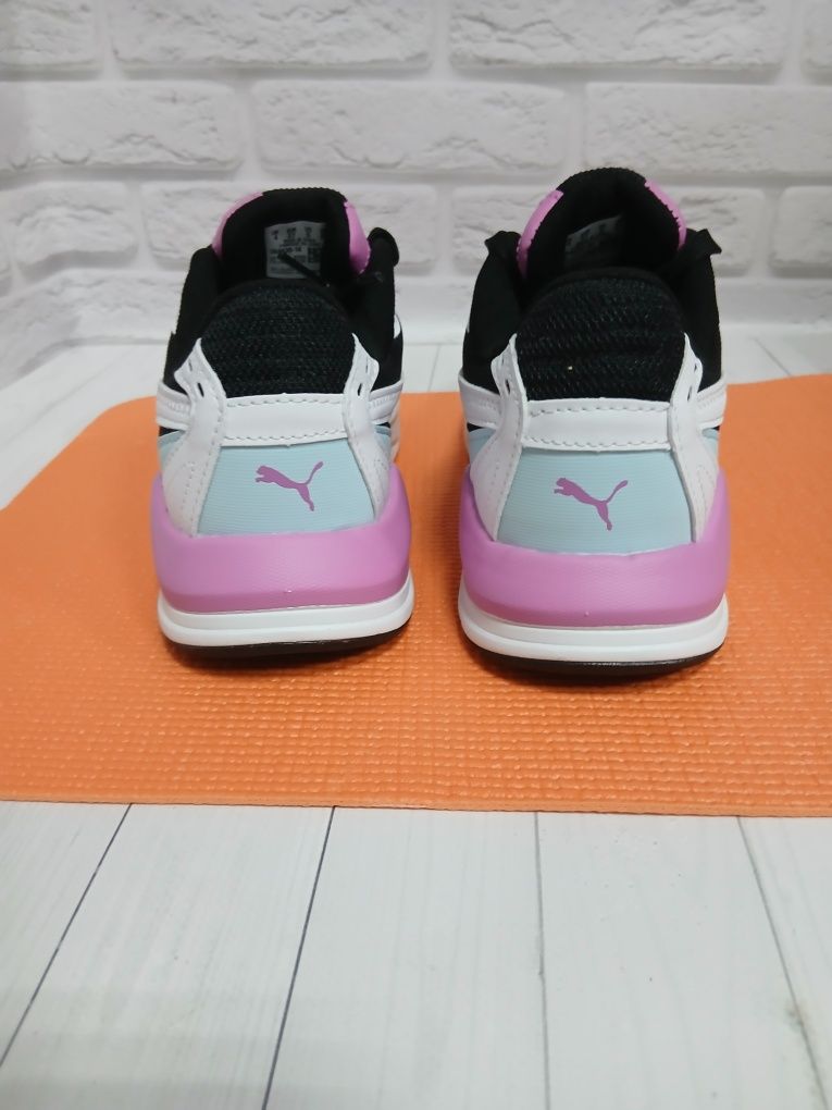 Жіночі кросівки Puma X-Ray Speed Lite 38463914