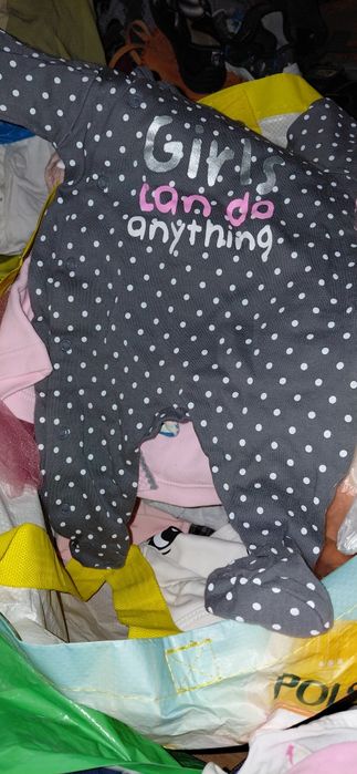 Paka ubranek dla dziewczynki