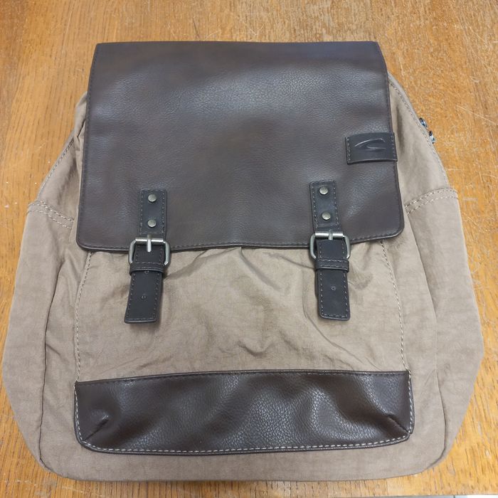 Mochila Camel estilo vintage