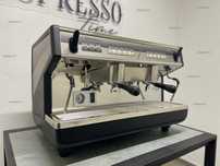 Професіна кавомолка Nuova Simonelli Appia, б/в