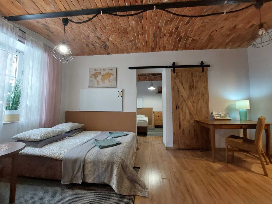 50 m2 blisko centrum od 1 do 3 miesięcy, bez kaucji