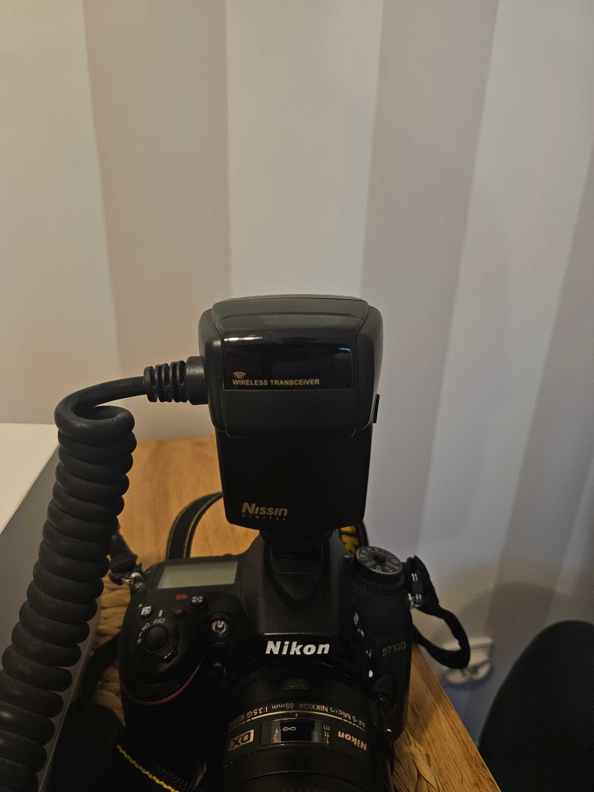 Lampa błyskowa pierścieniowa Nissin ring flash MF18N - Nikon