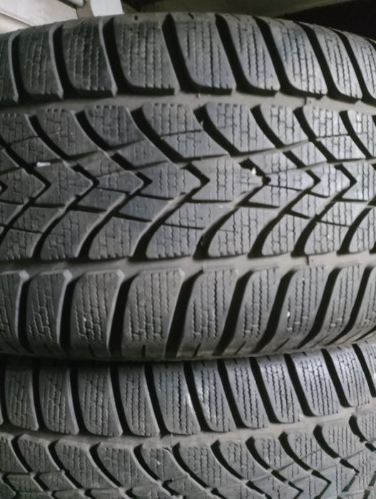Продам зимние шины 225/60 r16
