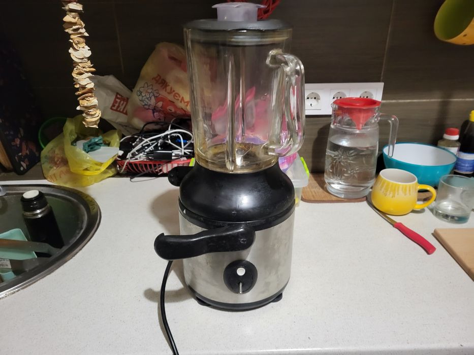 Продам миксер Bartscher 150139 Combi Jucer