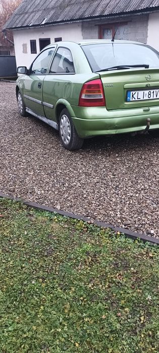 Опель Астра 1.2 купе