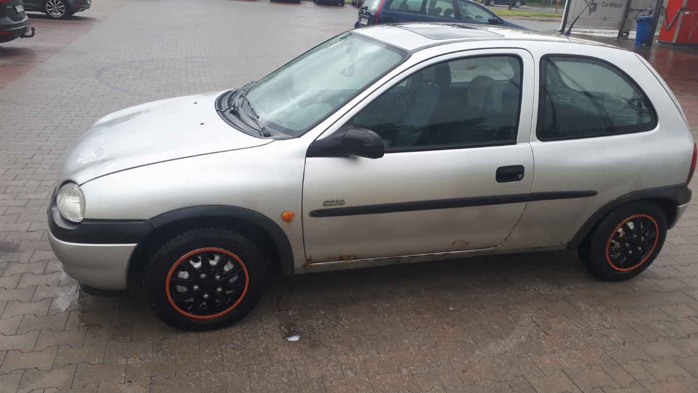 Opel corsa wersja B limitowana, 1.0, 2000r.