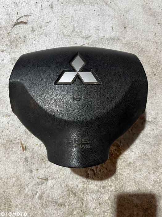 Poduszka powietrzna Airbag kierowcy Mitsubishi Colt Z30