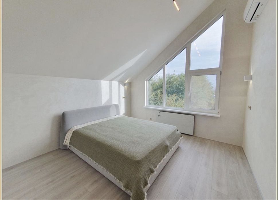 Продам дом «Barn house» Новоалександровка