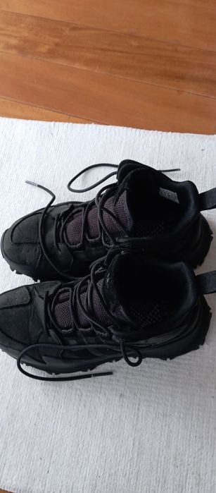 Ténis Adidas como novos(baixa de preço)