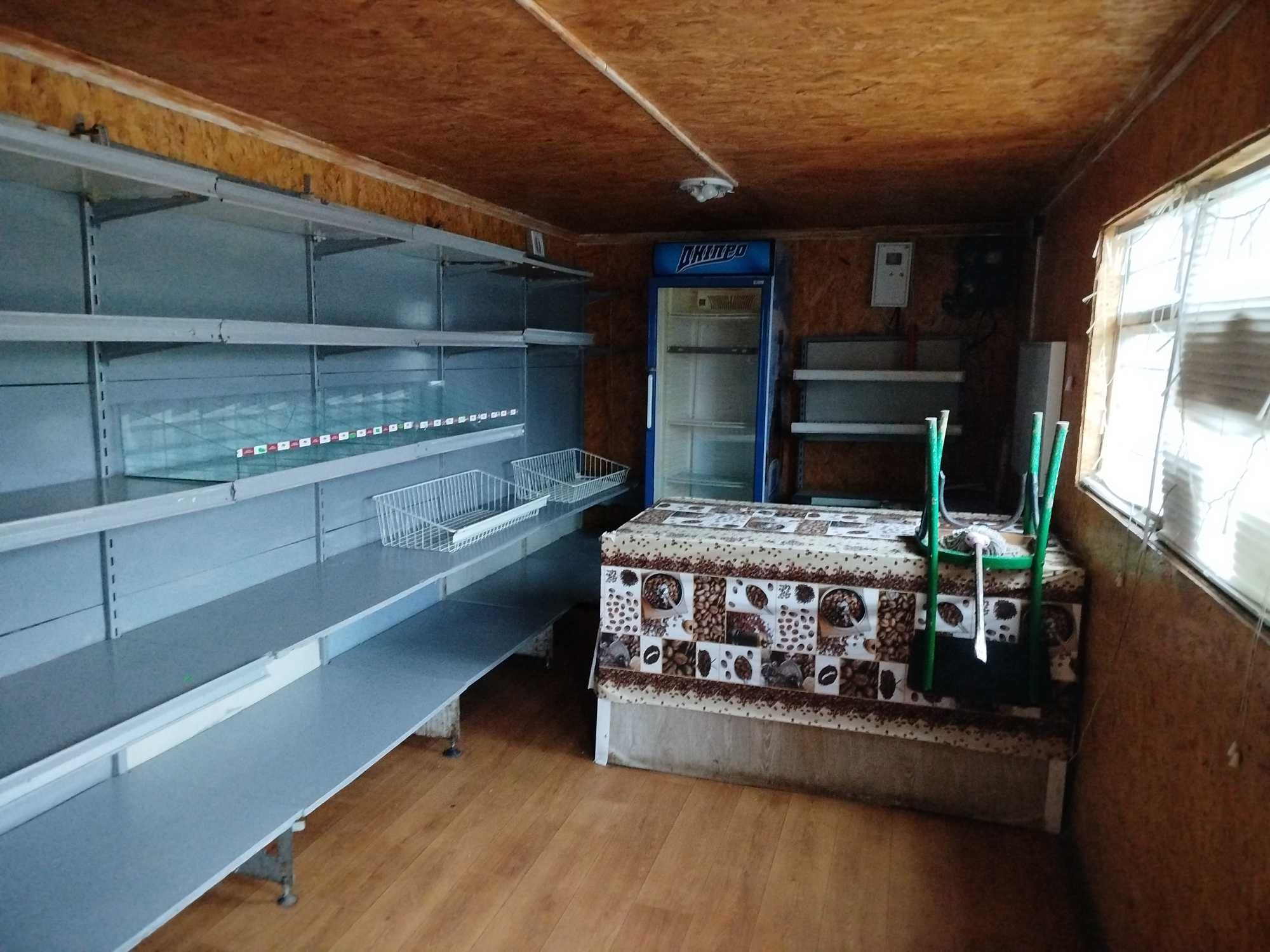 Продаж будинку з магазином в тихому і зручному місце положенні