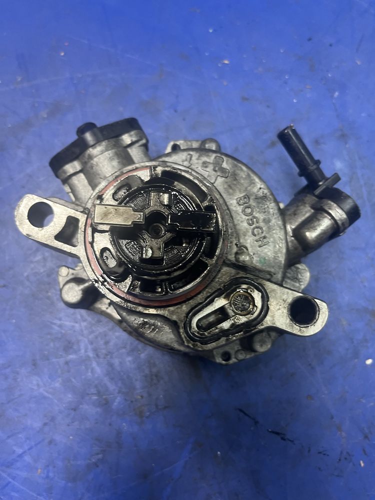 Bomba de vacu citroen peugeot motor 1.5 hdi