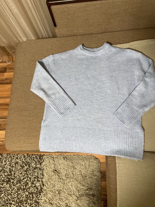 Светр Zara , стильна базова кофта