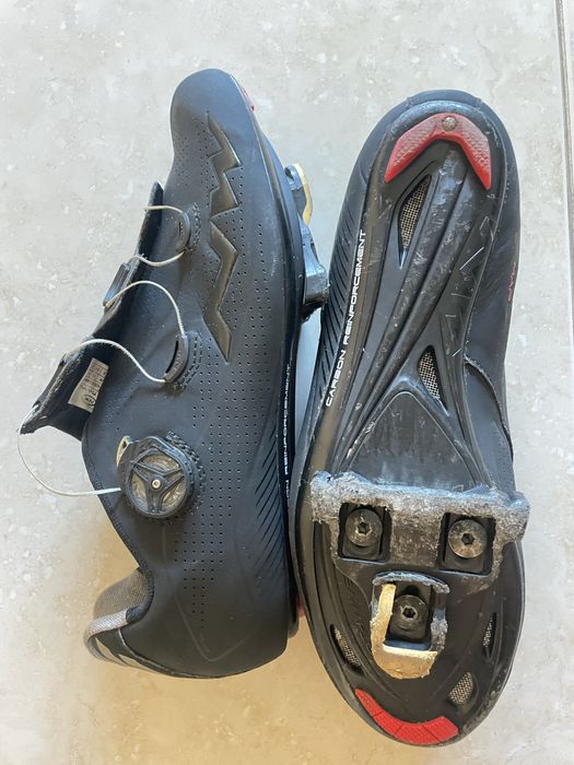 Sapatos ciclismo Northwave com Carbono