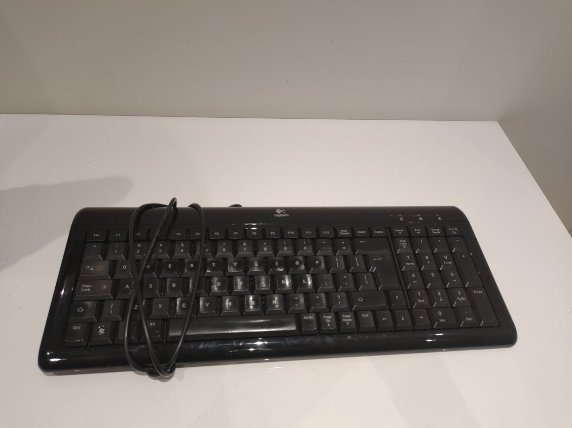 Logitech klawiatura Ultra flat keyboard Y-BP62a