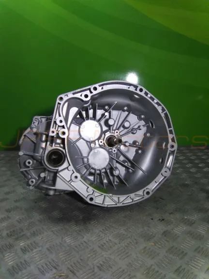Caixa de Velocidades RECONDICIONADA Renault Trafic 1.9 Dci PK6008