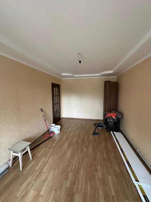 Продається 3-кімнатна квартира по вул. Івана-Павла ІІ, район каскад