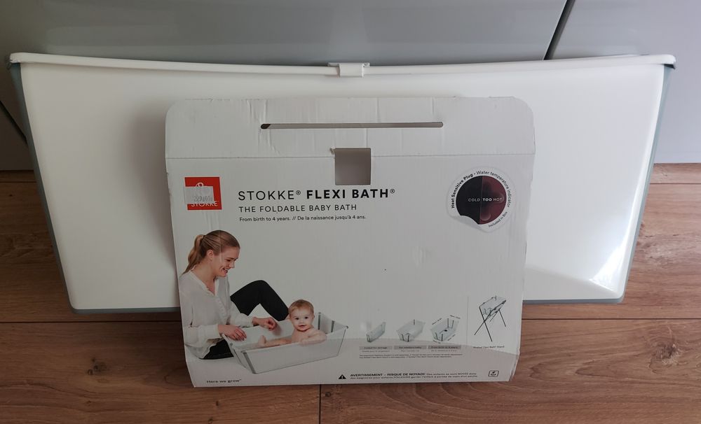 Stokke wanienka wanna dla dziecka niemowlaka jak nowa biała składana