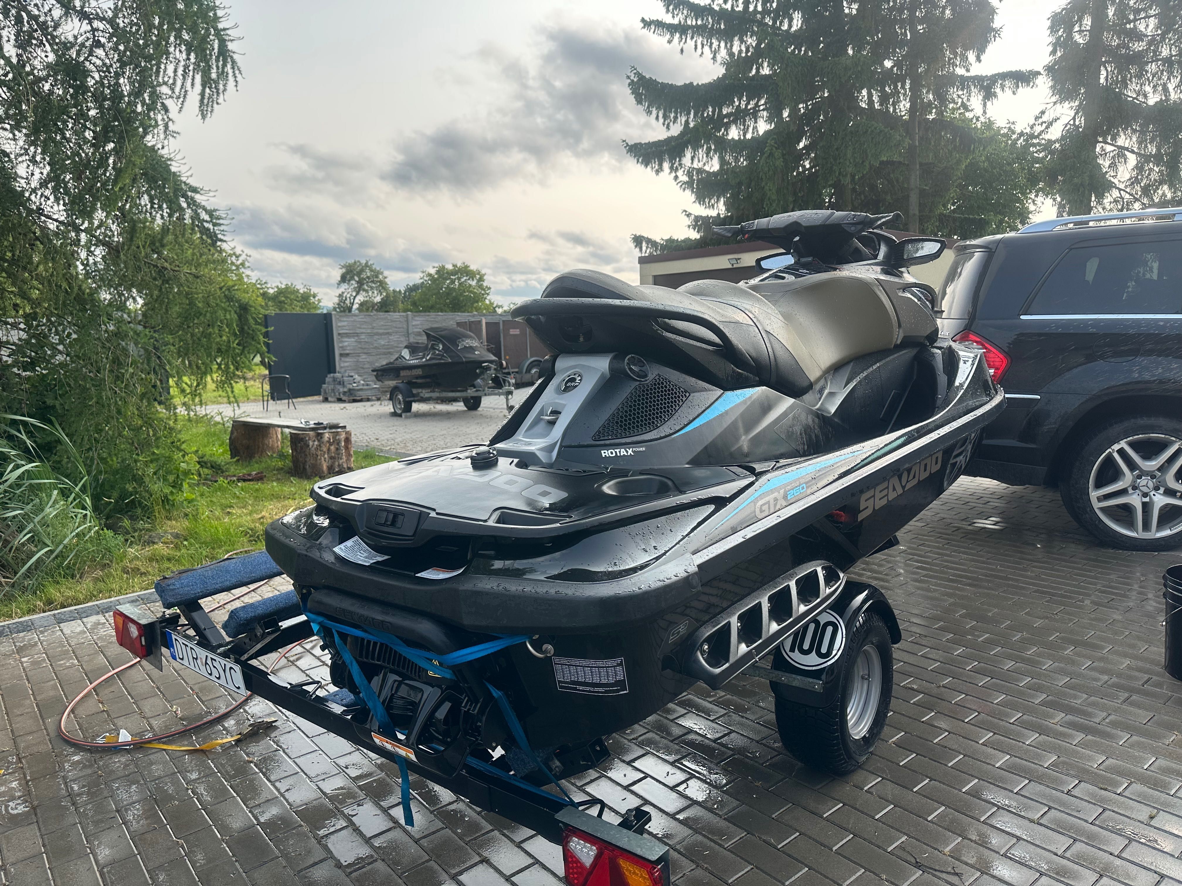 Wynajem skutera wodnego SeaDoo GTX260 Limited 3osobowy
