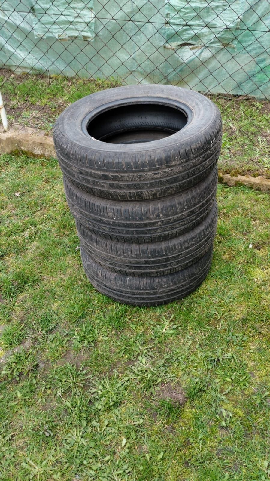 Opony letnie bardzo dobry stan 195/65r15