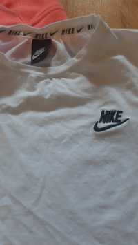 Tshart bluzka Nike rozmiar s