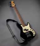 Басс гитара Fender American Deluxe Precision Bass 1996