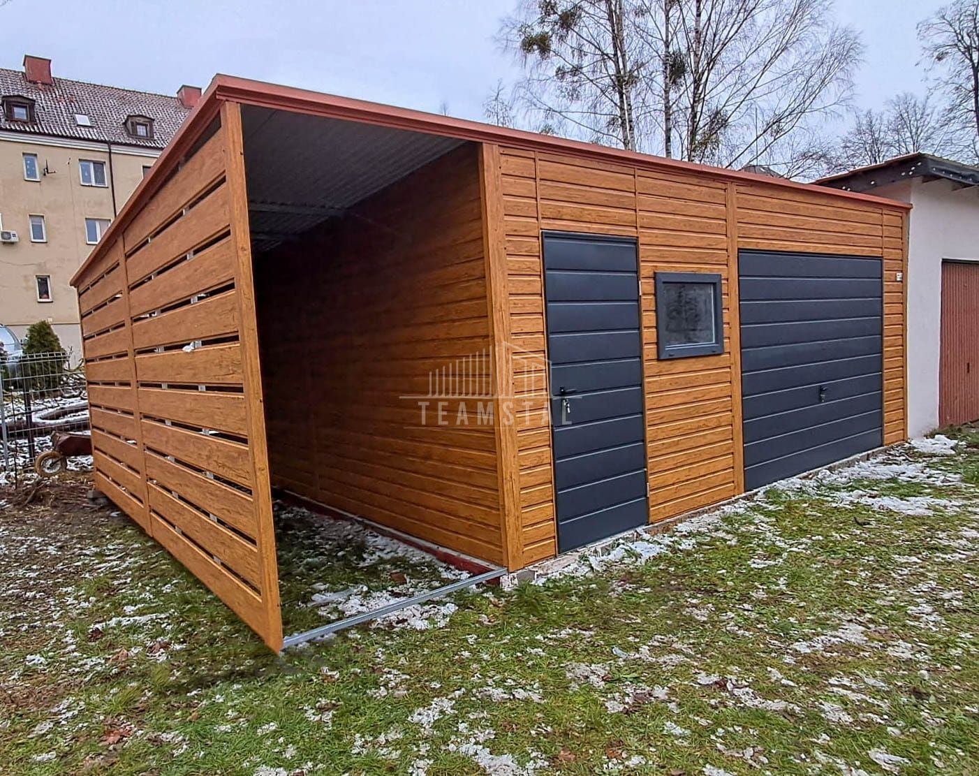 Garaż blaszany 6x6m Wiata 1,5m Brama uchylna drzwi okno dach  TS1051