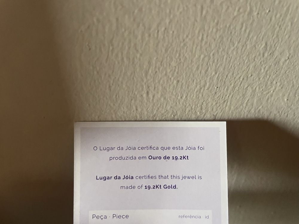 Aliança ouro 19,2kt zircónias