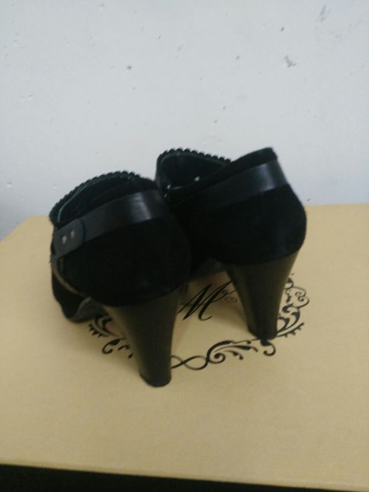 Botins como Novos