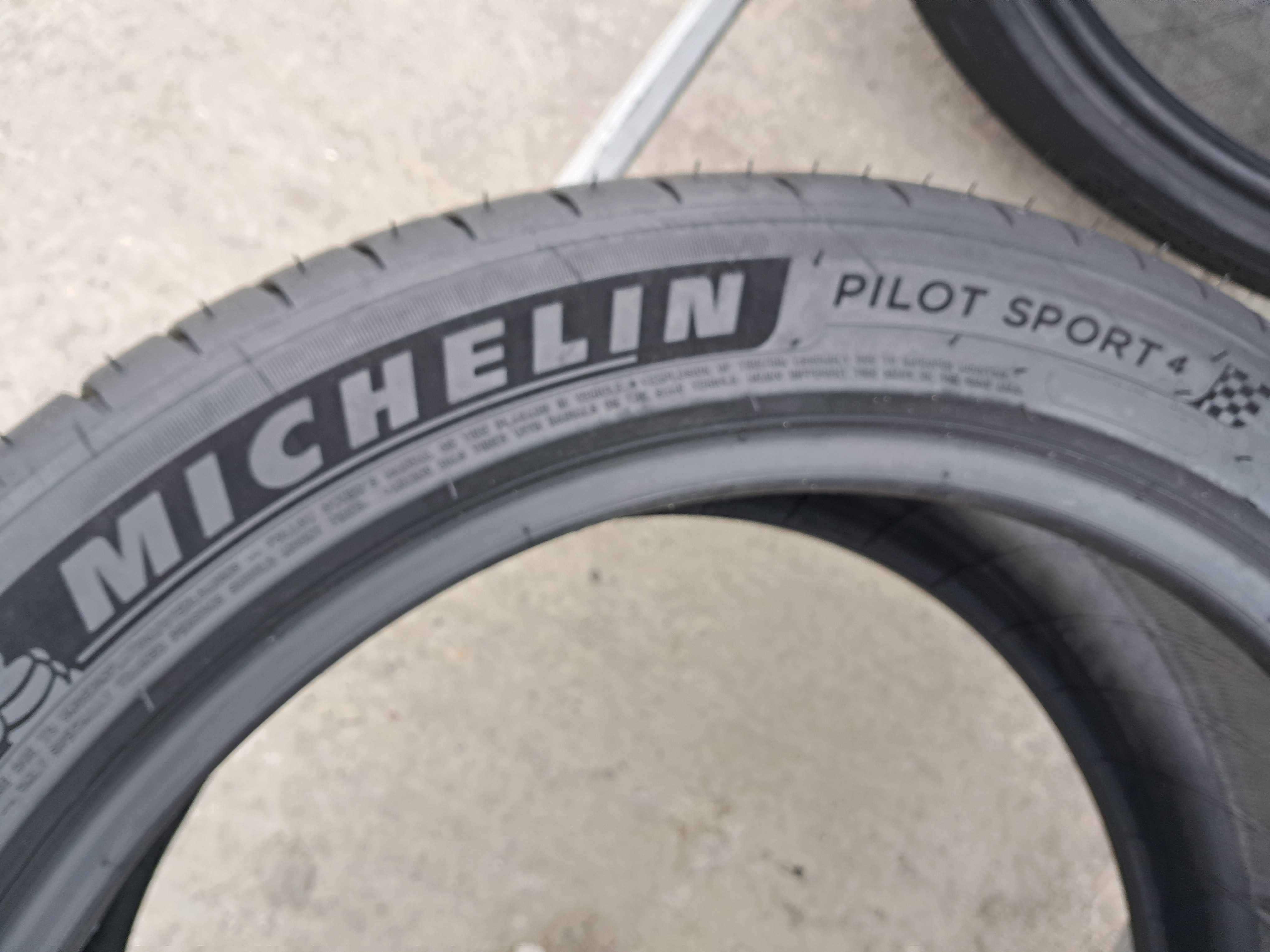 Резина літня, 99%, 235/45 R19 Michelin Pilot Sport 4 (арт. 10060)